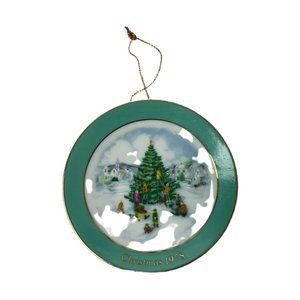 1989 Avon "Trimming the Tree" Christmas 1978 Mini Plate Ornament 3" Diameter